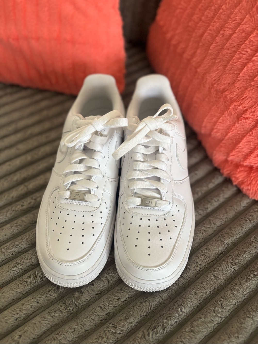 Nike White Leather Low-Top Sneakers